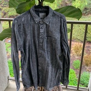 Urban Outfitters Buttondown
